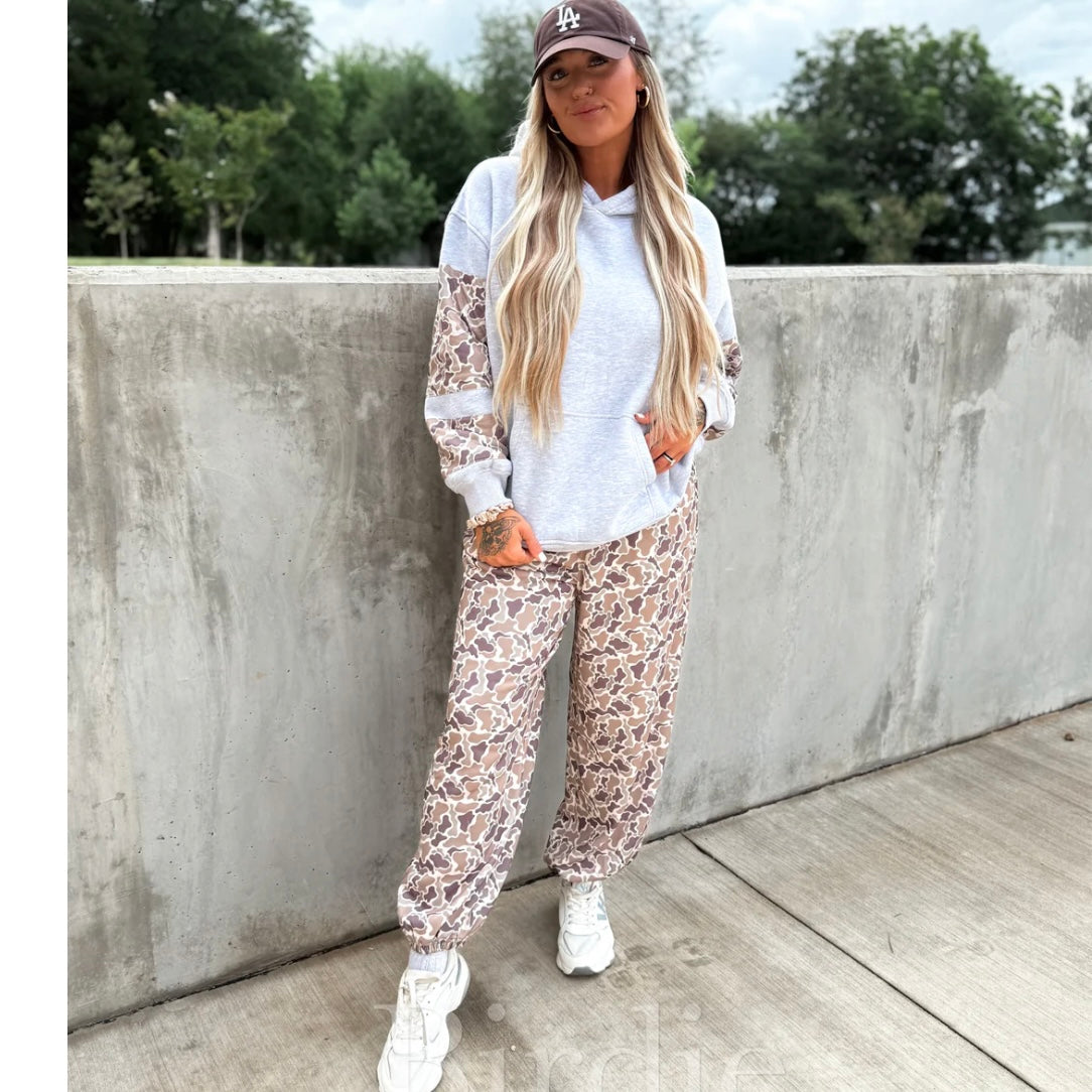 PREORDER Birdie Duck Camo Cloud Joggers