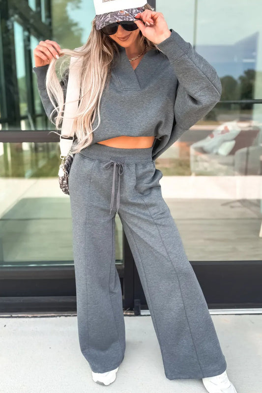 Medium Grey Collared V Neck Pullover Sweatshirt Sweatpants Set