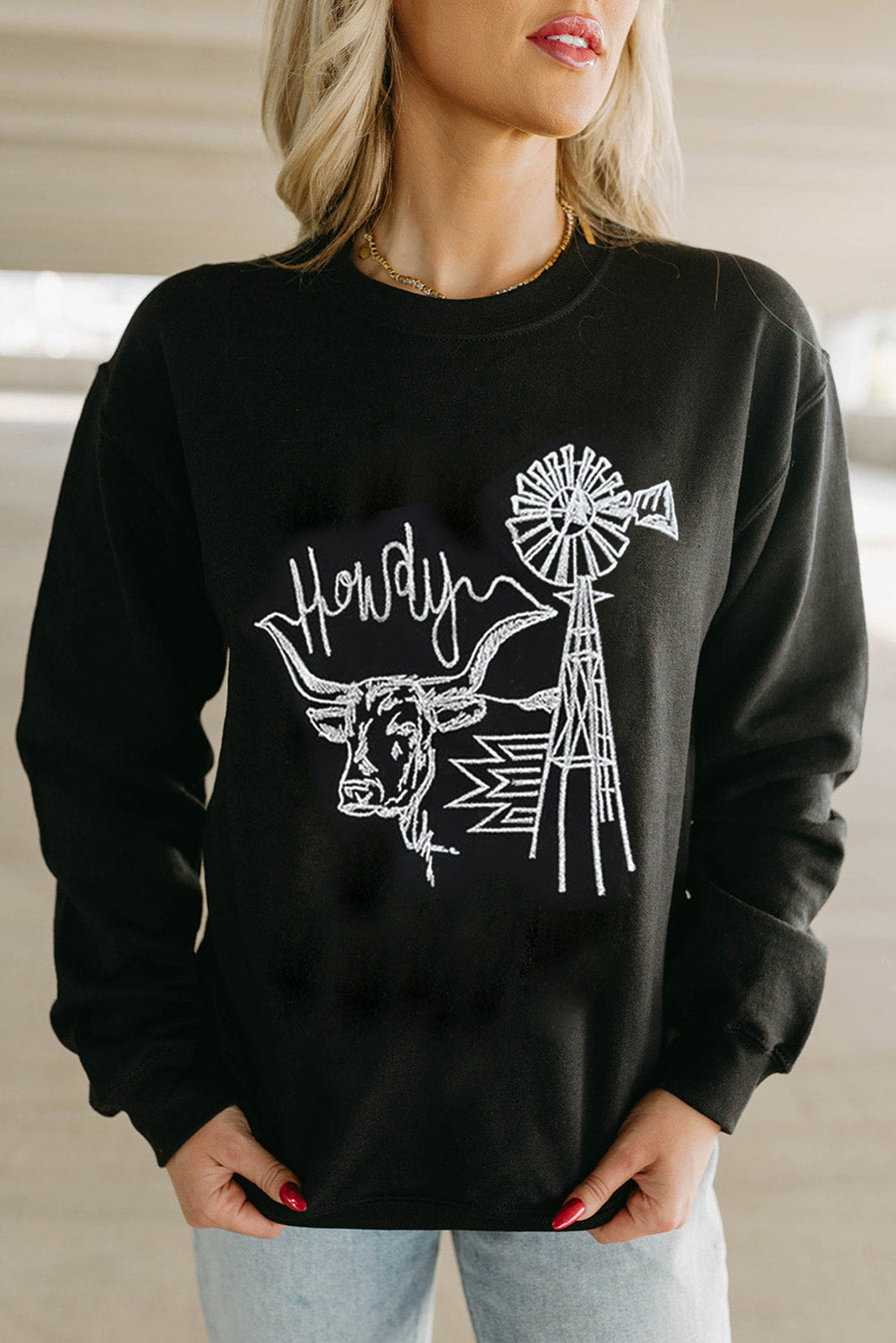 Black Embroidered Howdy Cow Graphic Crew Neck Sweatshirt