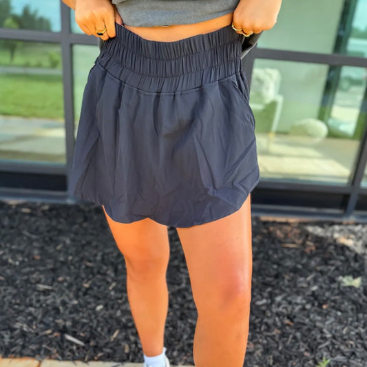 Black active skort