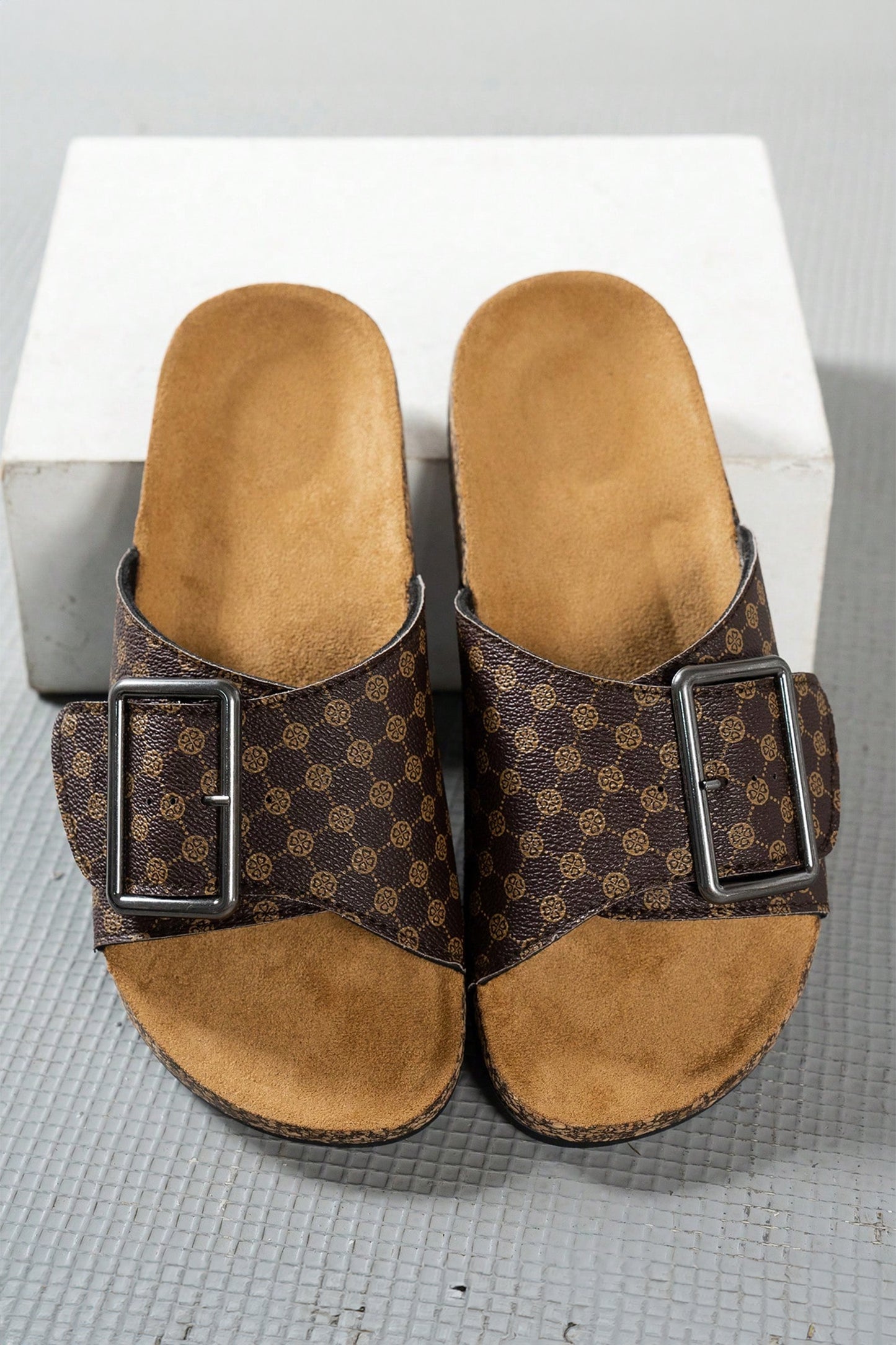 Buckle Strap Flat Slippers